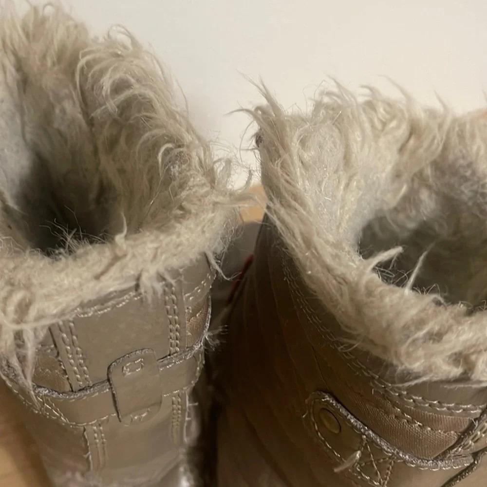 Sorel Tofino Size 7 Waterproof Winter snow rain Boots Tan Faux Fur - Picture 7 of 16